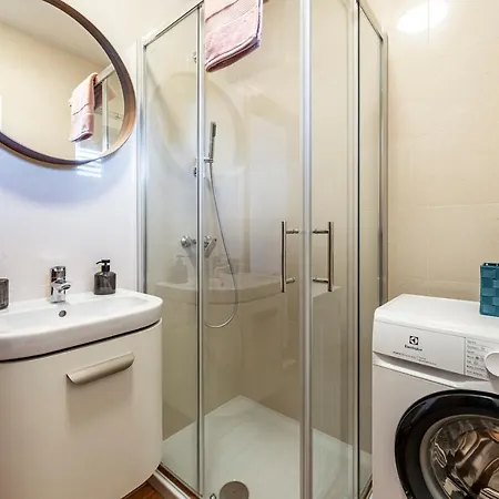 Apartment Miljas